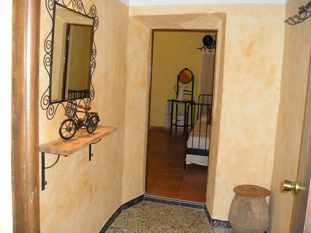 Casa Rural Ruta Del Agua 4 Hab Al Lado Monasterio De Piedra Munébrega Room photo